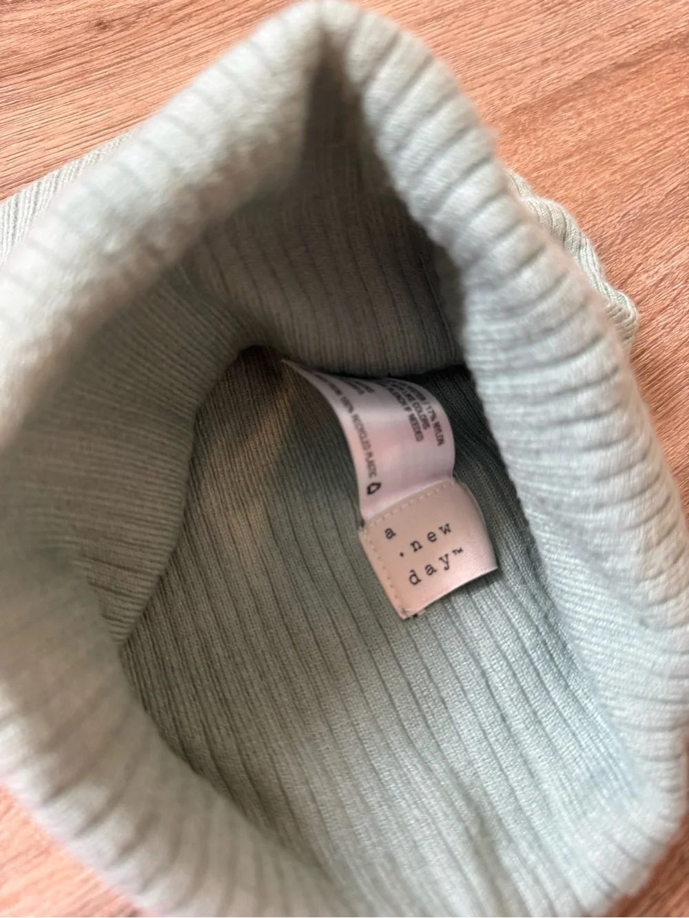 Bundle of girls beanies